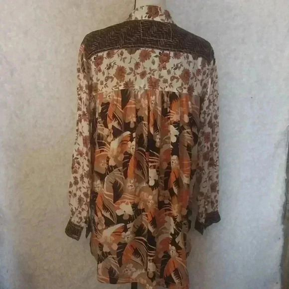 Free People Mix Print Button Down Size XS - Picture 4 of 10